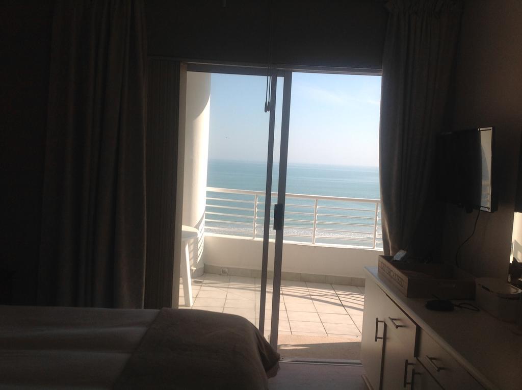 Beach Front Property Strand Luaran gambar